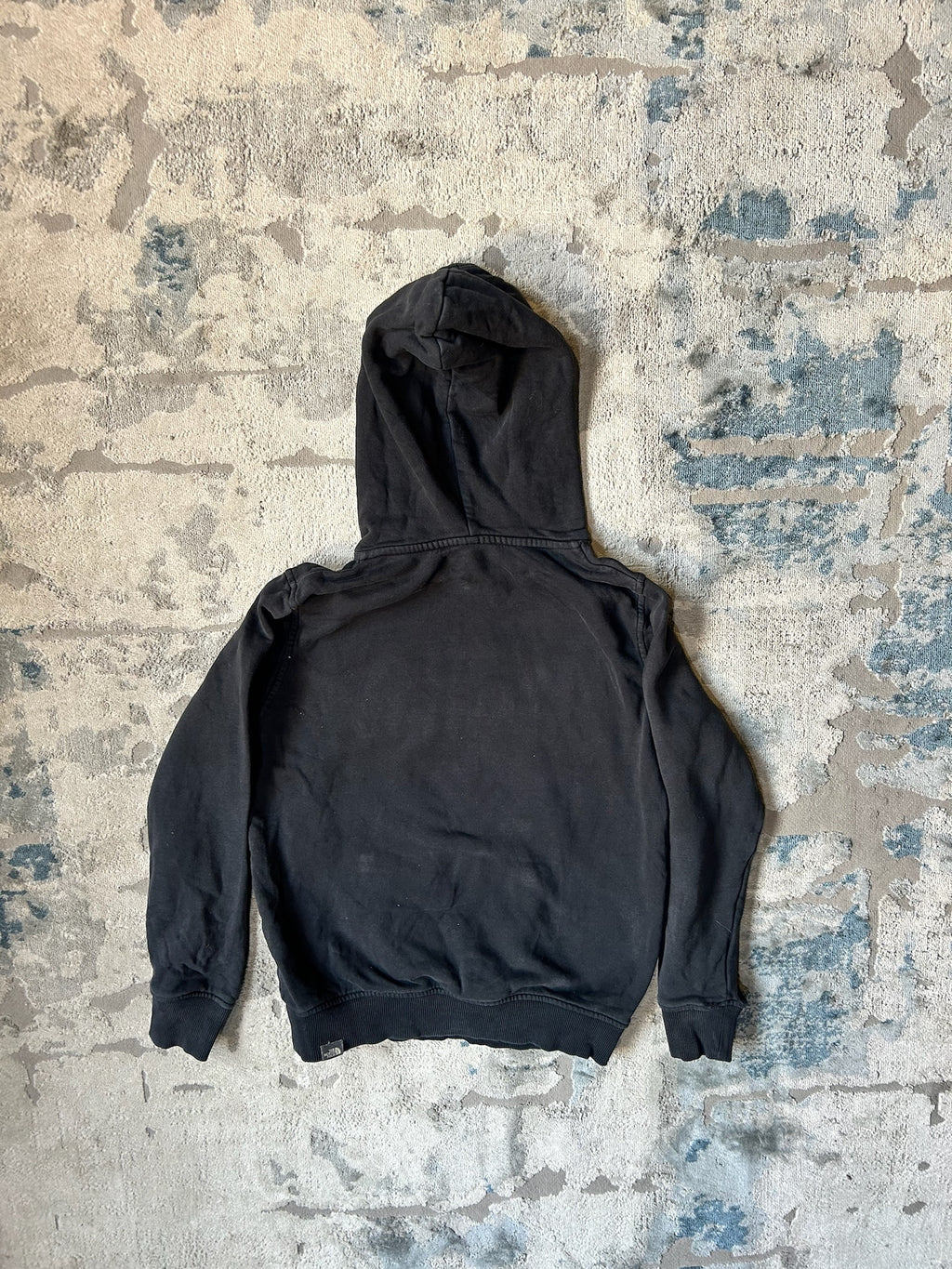 Black north face hoodie