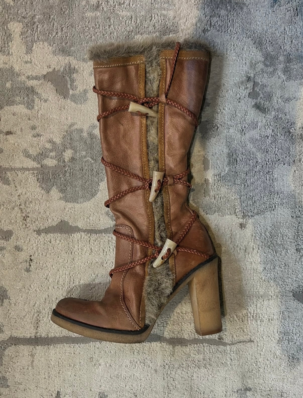 Waterbender leather boot heel