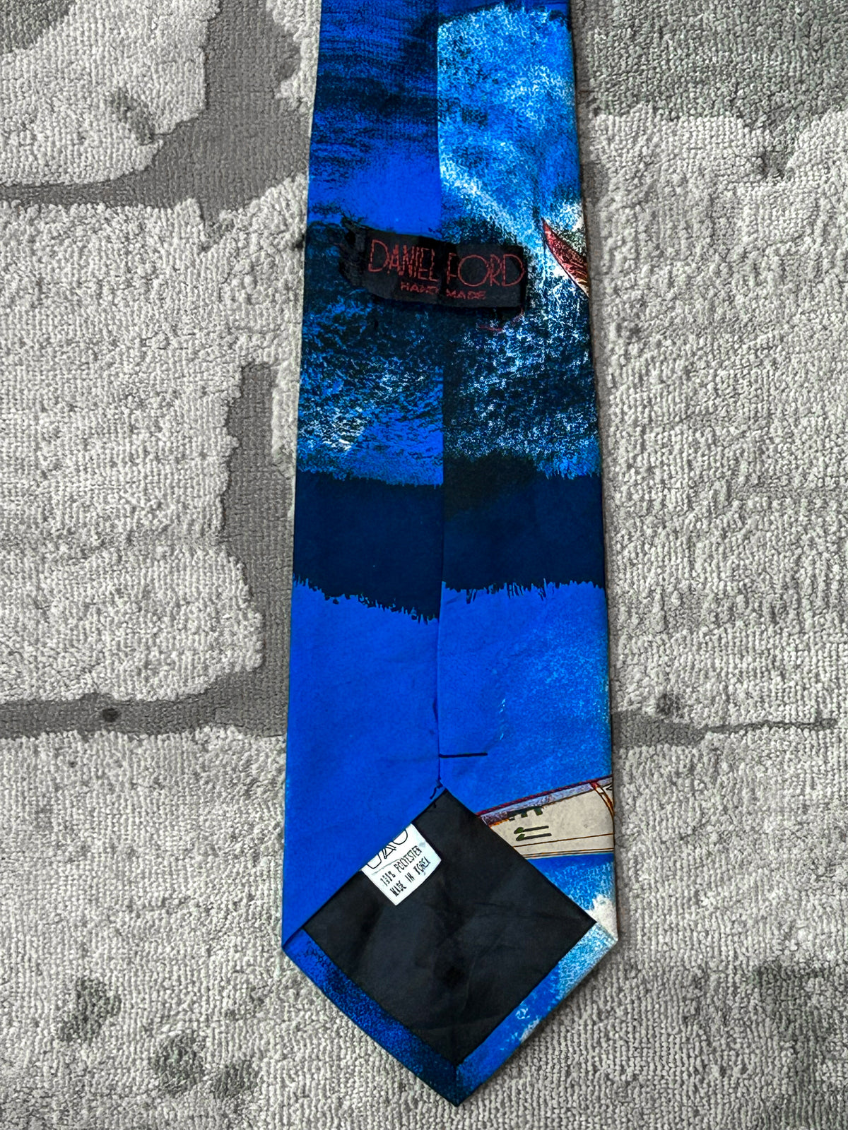 Toyota surfing tie
