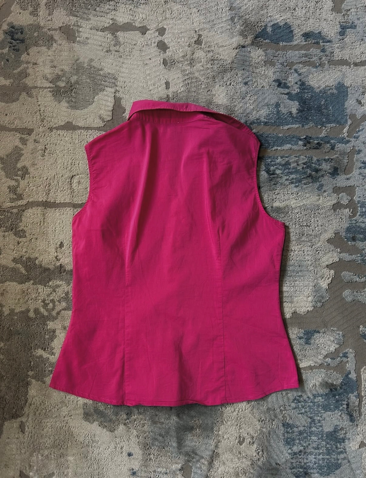 Pink sleeveless shirt