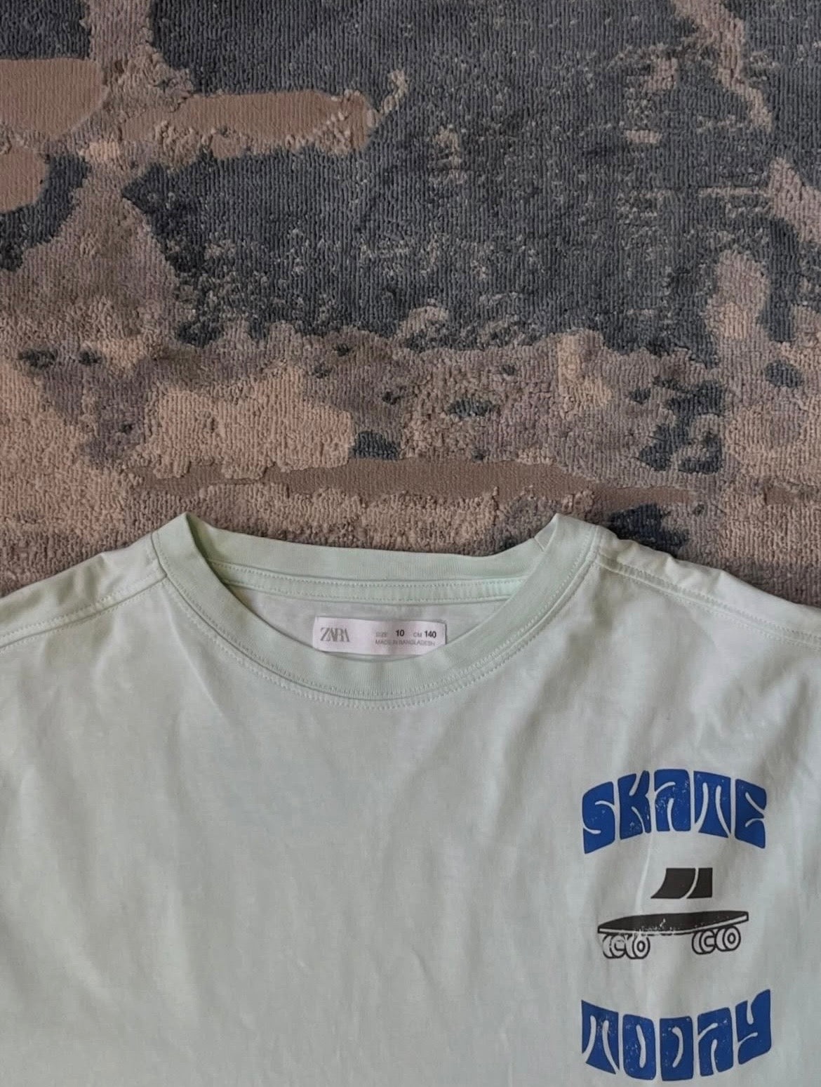 Baby lime graphic t-shirt