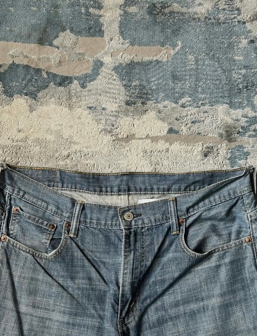 Levi’s 569 Jeans