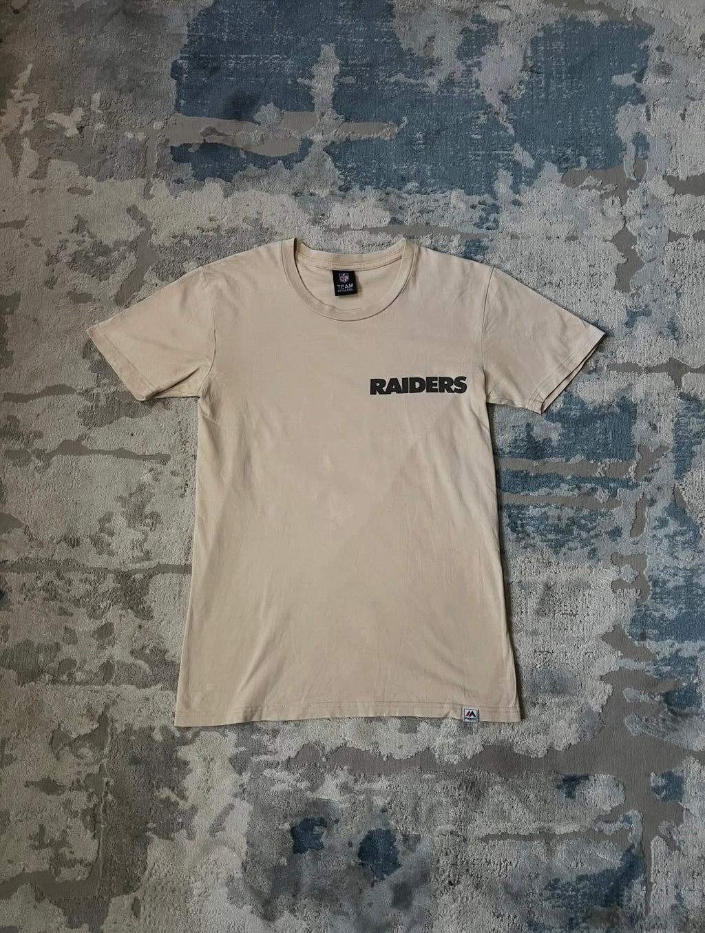 Raiders t-shirt