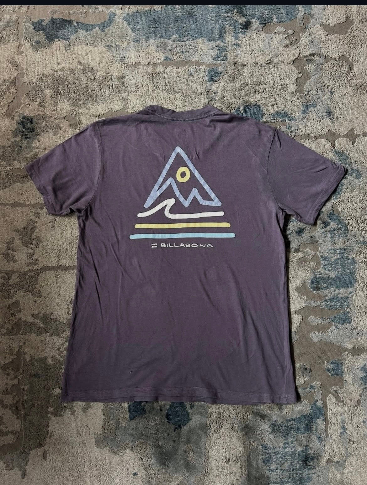Billabong graphic t-shirt